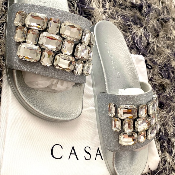 Casadei Crystal-Embellished Pool Slides Size 38IT or 8US - Picture 7 of 13